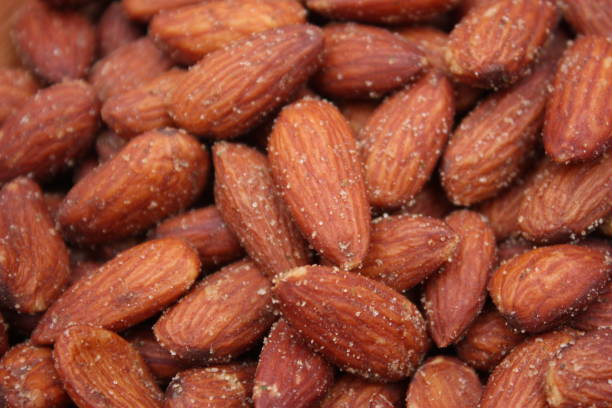 KP ALMONDS SALTED 8OZ