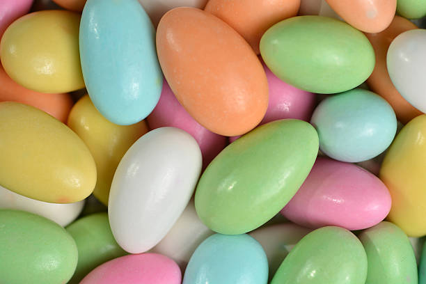 ALMOND JORDAN PASTEL